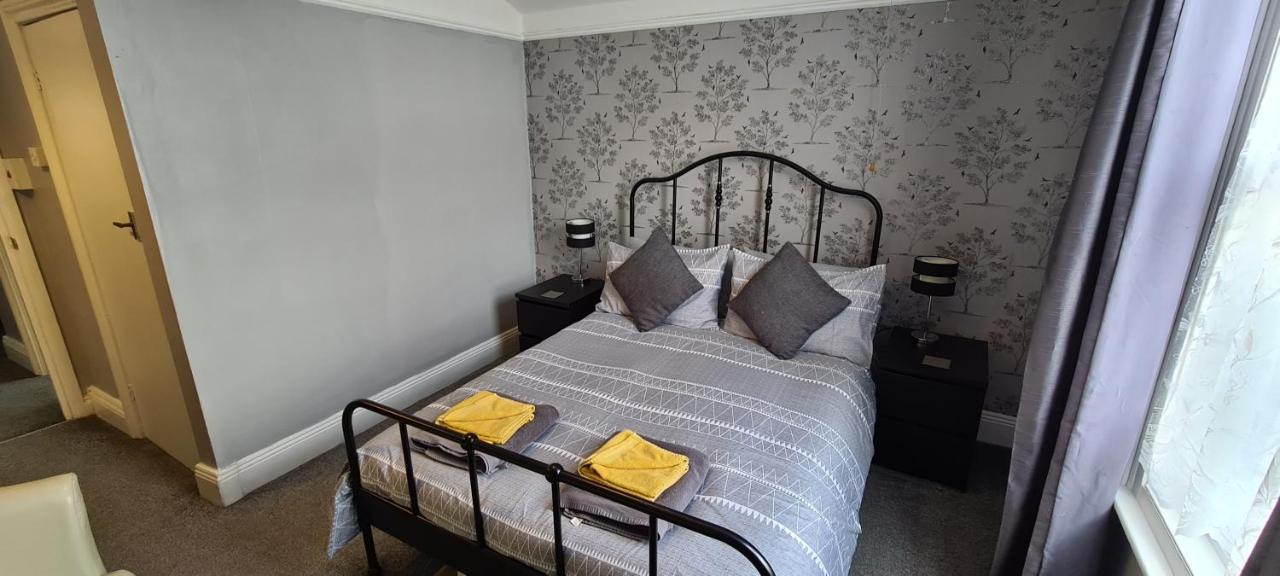The Roslyn Guest House Paignton Esterno foto