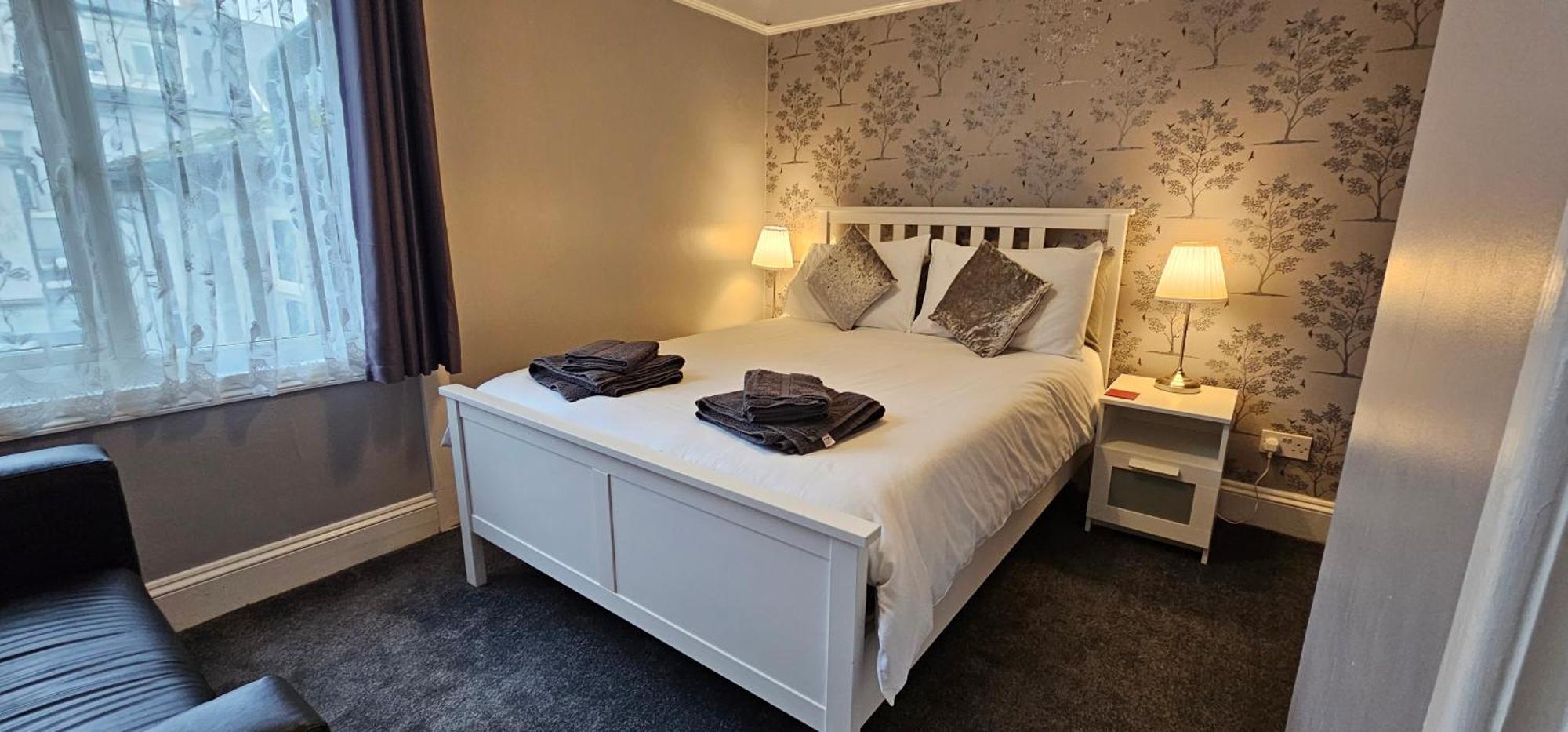 The Roslyn Guest House Paignton Esterno foto
