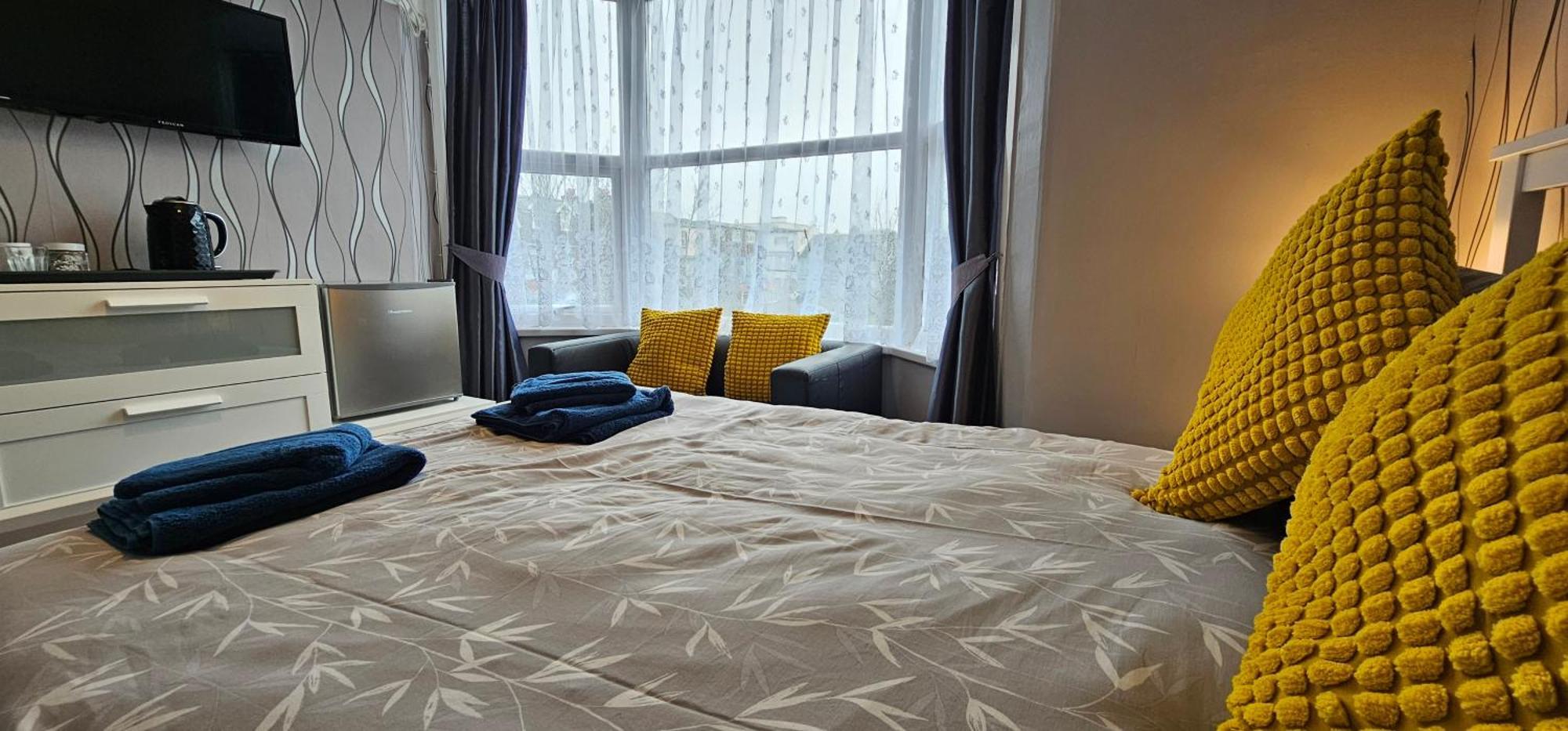 The Roslyn Guest House Paignton Esterno foto